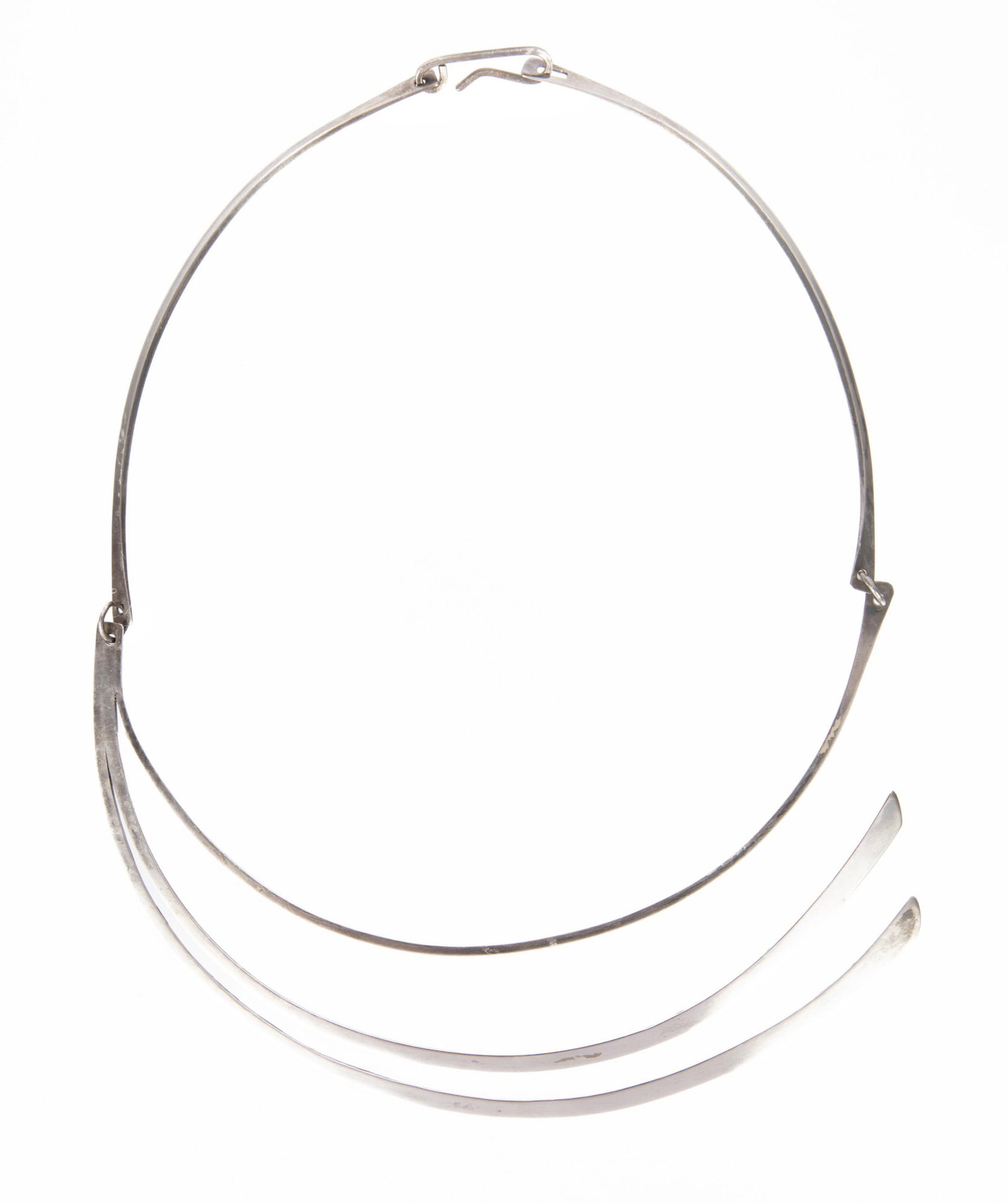 Betty Cooke (1924-2024) Sterling Silver Asymmetric Frond Necklace: Betty Cooke (1924-2024) Sterling Silver Asymmetric Frond Necklace signed and marked, 8.50 dwts. Please Note: Payment for all jewelry and all couture items MUST be made by cash, check or wire transfer.
