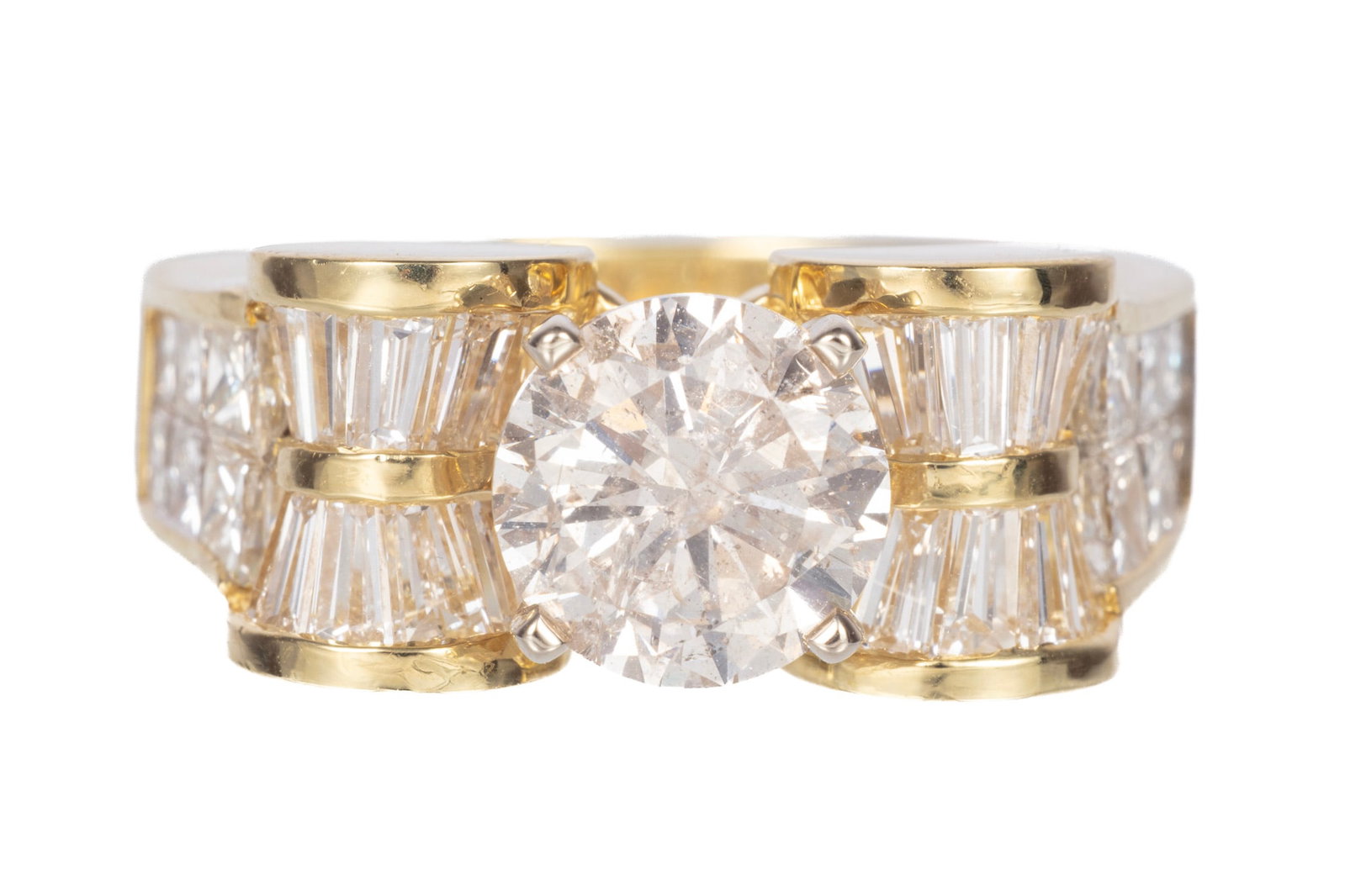 18 kt. Yellow Gold and Diamond Bow Ring | 4.00 tcw: 18 kt. Yellow Gold and Diamond Bow Ring center round brilliant cut diamond, wt. approx. 2.00 cts., K color, I1 clarity; mounted with 32 square and baguette cut diamonds, total wt. approx. 2.00 cts.; s