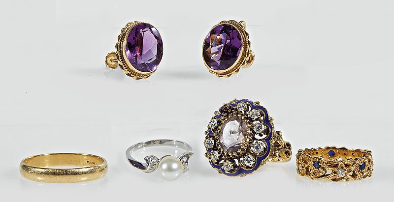 Group of 14 kt. Gold Jewelry: A Group of 14 kt. Gold Jewelry, including an amethyst and white sapphire dinner ring; a plain wedding band; an openwork and gemstone band ring; a pearl solitaire ring; and a pair of amethyst earrings,