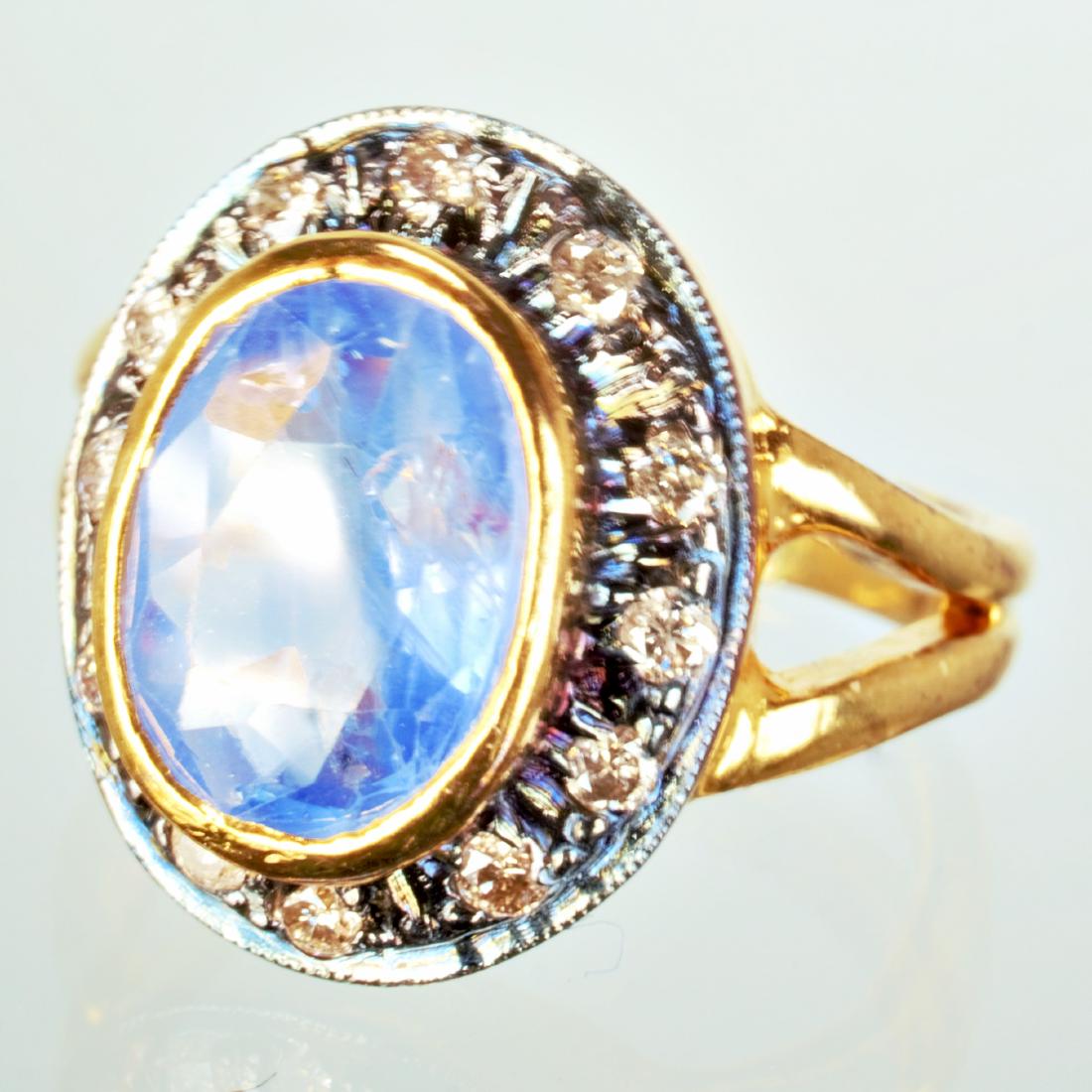 2.50 CT Oval cut Sapphire Ring sz 6 (1 of 3)