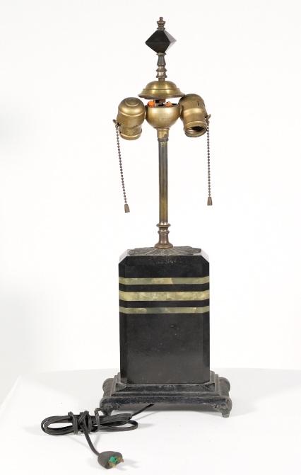 Pairpoint Marble Lamp Base (1 of 5)