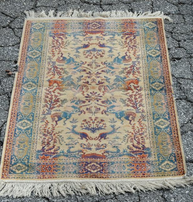 Persian Silk Tabriz Hunting Rug 3'4" x 2' (1 of 3)