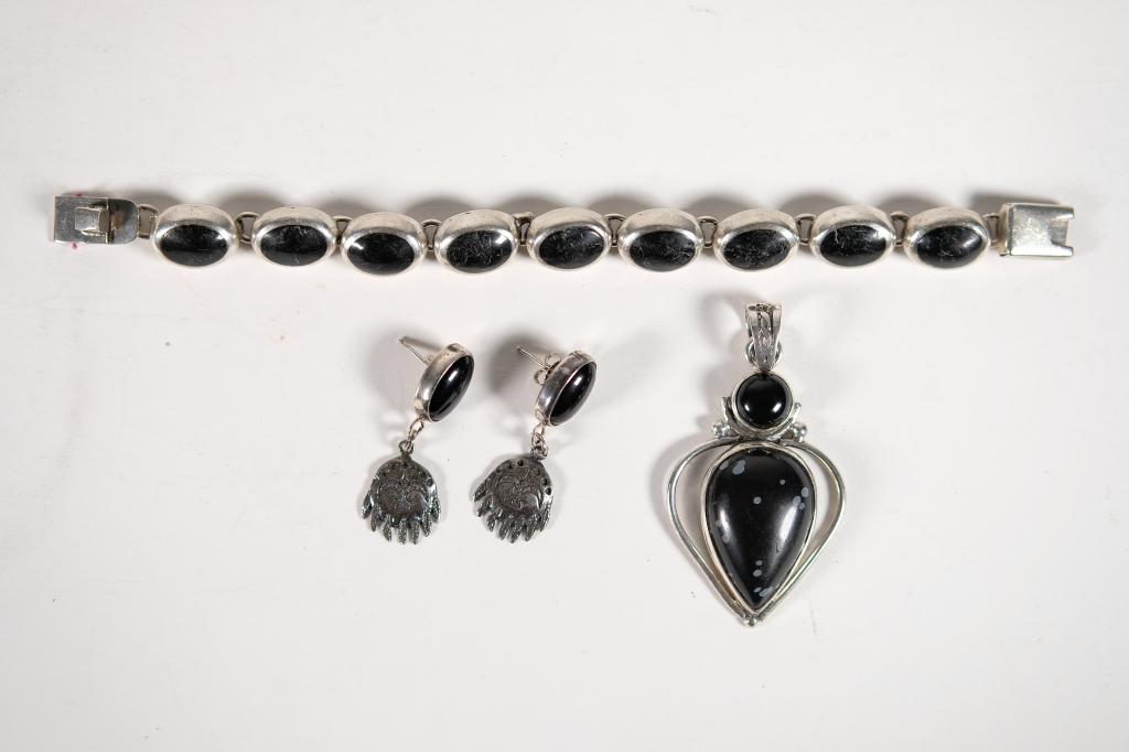 950 & Sterling Silver & Black Stone Jewelry Set (1 of 9)