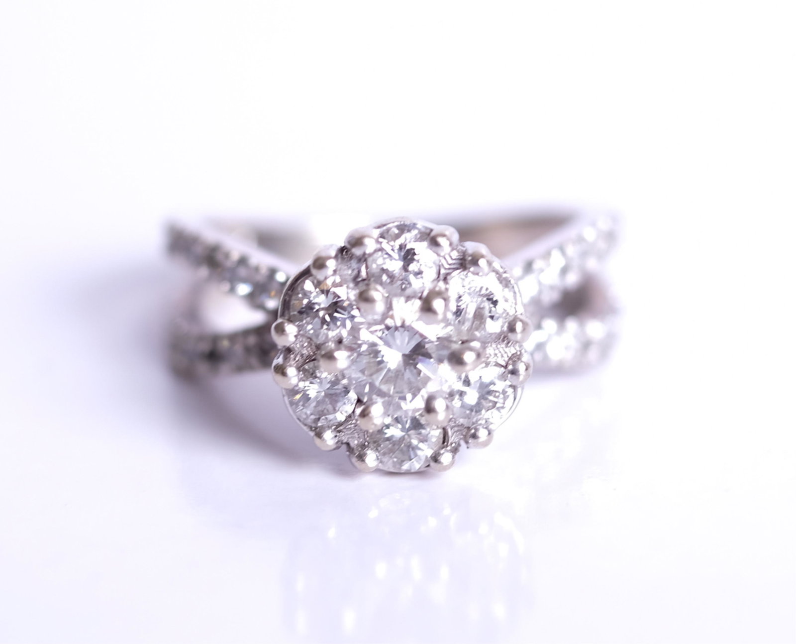 14K White Gold & Diamond Ladies Ring, Size 5 (1 of 5)