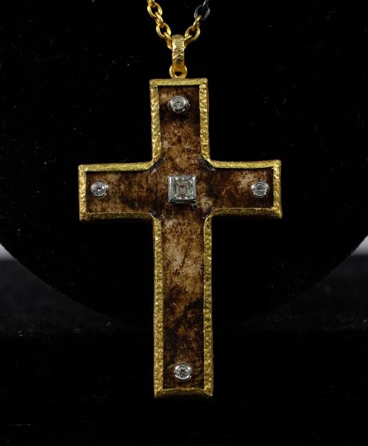 Gasia 24K YG Silver Cross Necklace w/Diamonds (1 of 5)