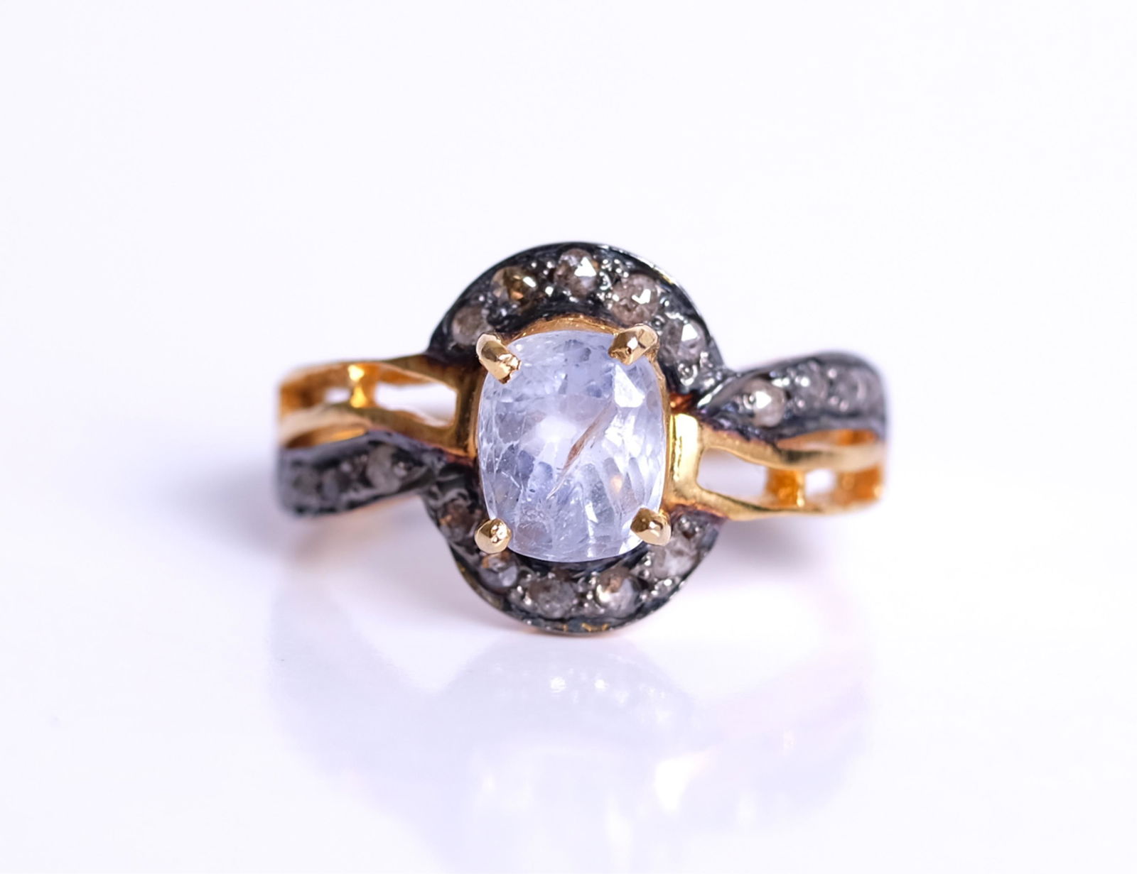 Light Blue Sapphire & Diamond Ladies Ring (1 of 6)