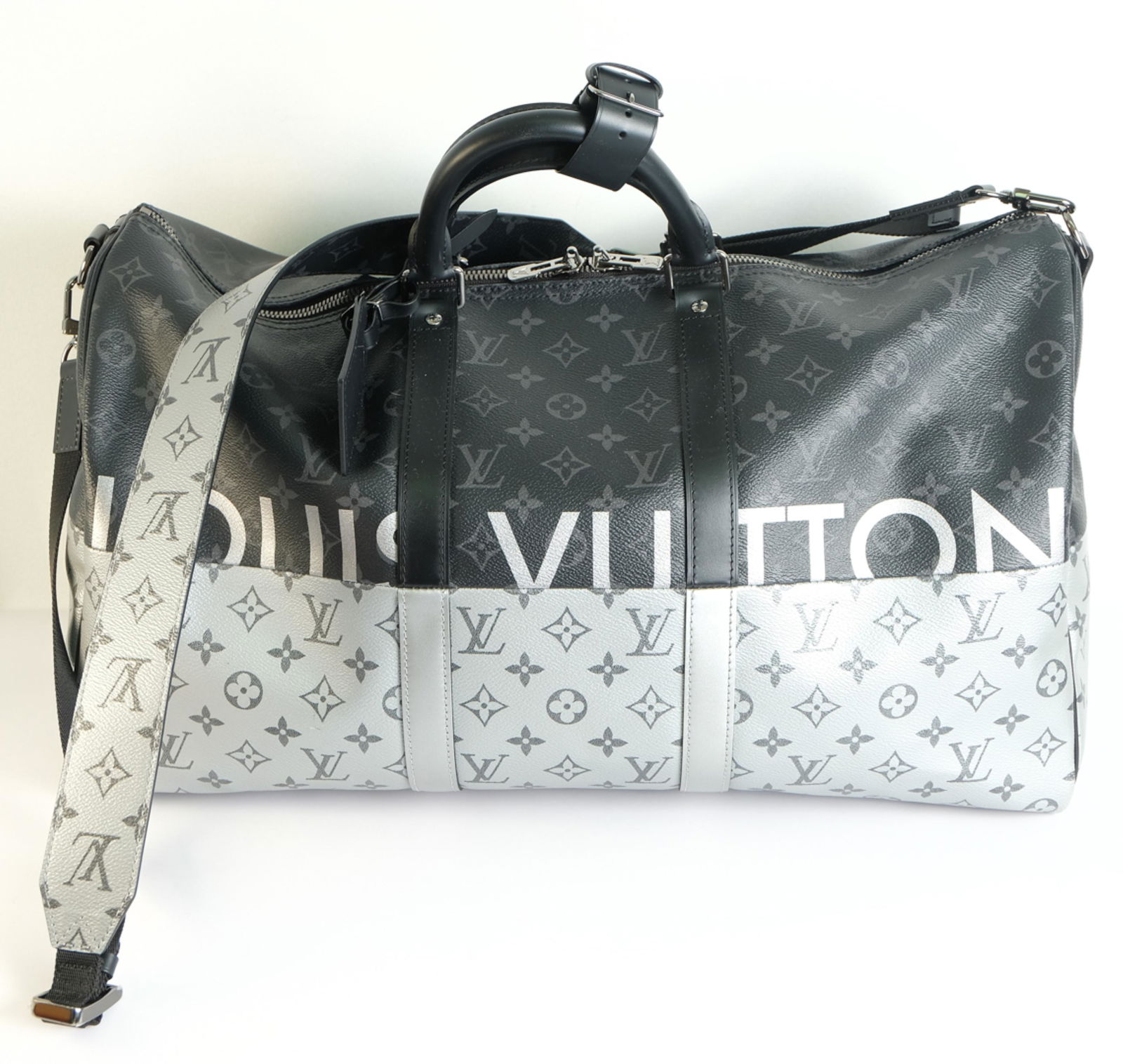LV Duffle Bag Keepall 50 Monogram Eclipse Split (1 of 8)