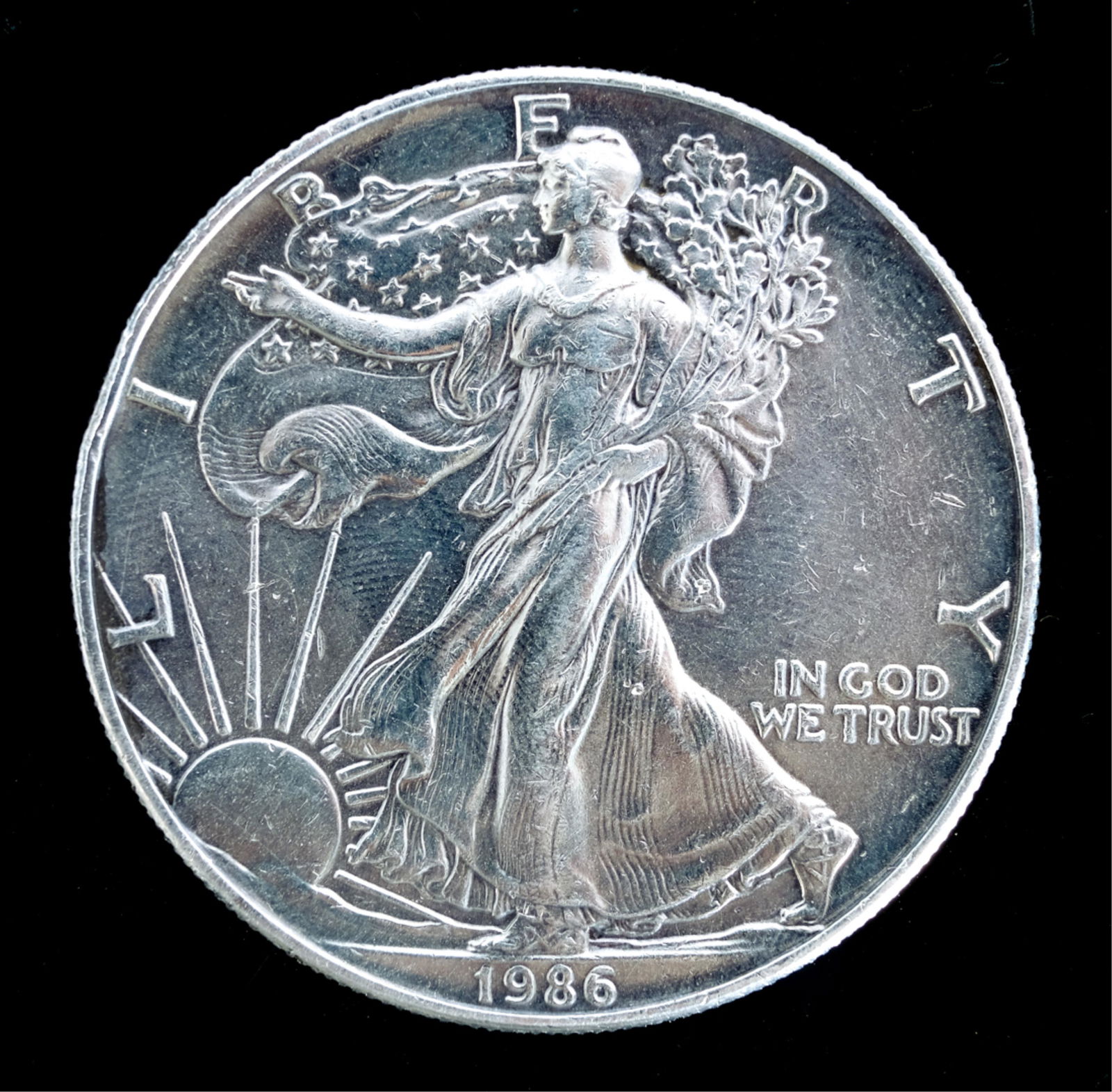 1986 $1 American Eagle 1 oz Silver Dollar Coin (1 of 3)