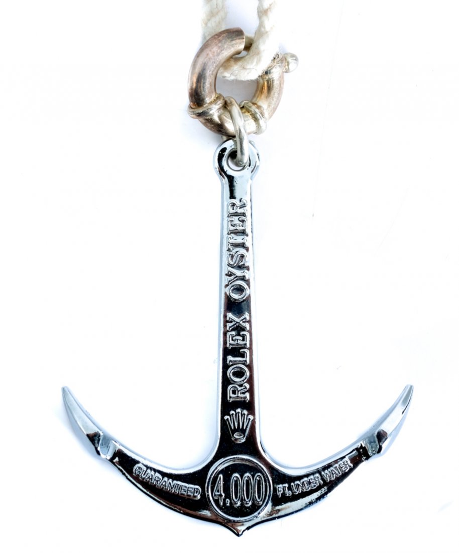 Rolex Oyster Submariner Watch Anchor Bracelet: Vintage Rolex Oyster Submariner watch anchor bracelet. Overall length 8".