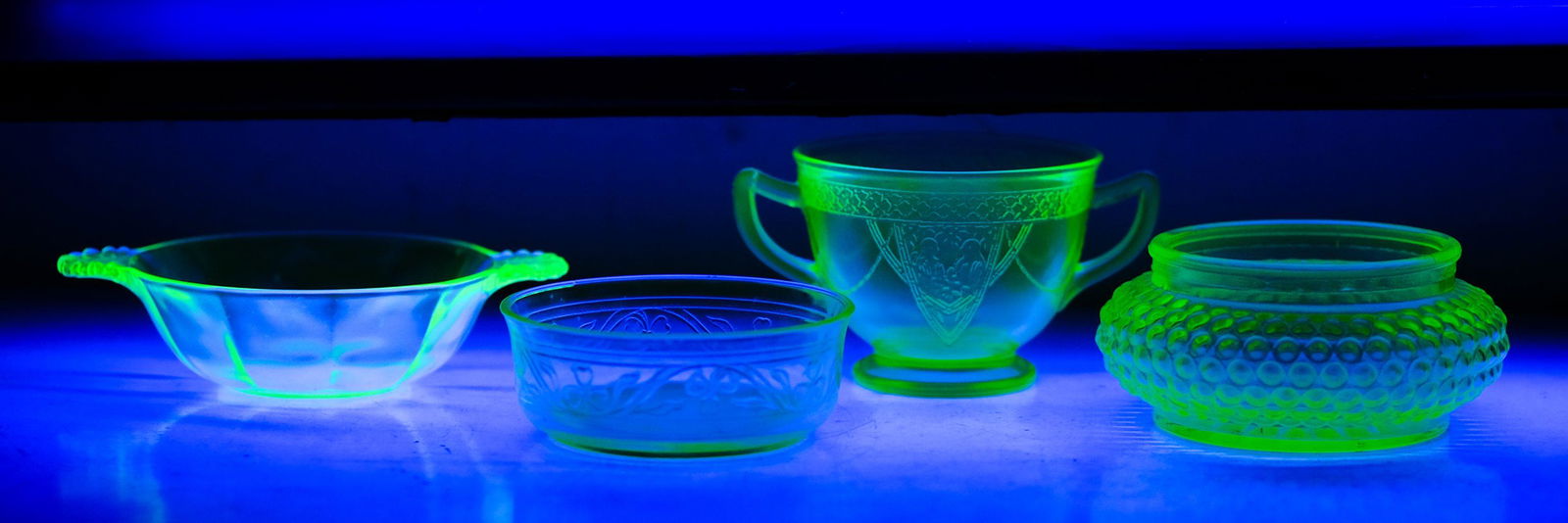 Group, 4 Uranium Depression Glass Table Articles (1 of 19)