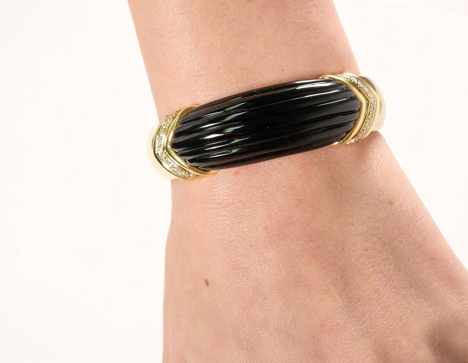 David Webb 18k YG Onyx & Diamond Cuff Bracelet (1 of 6)