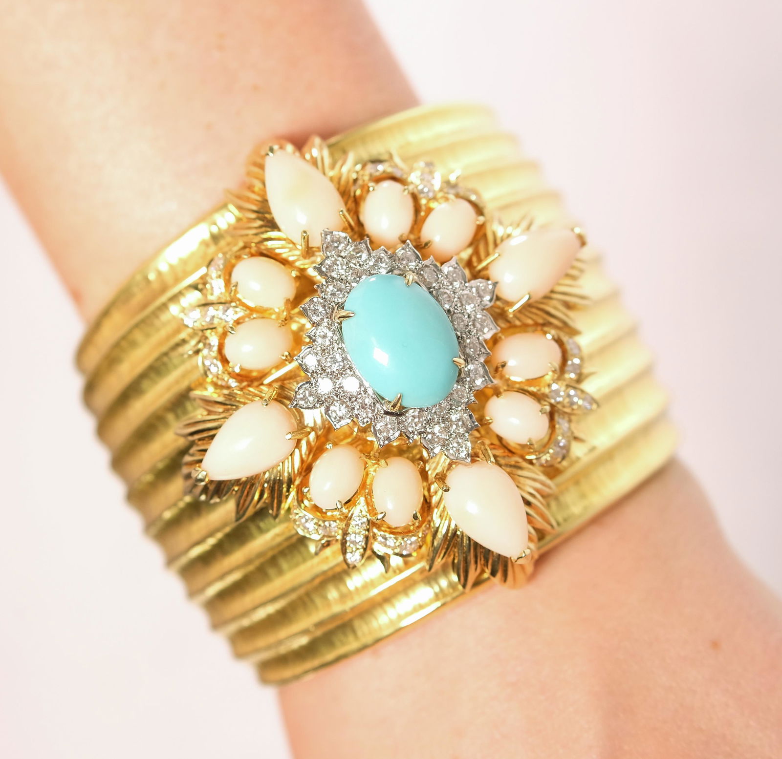 David Webb 18k YG Coral Diamond Cuff Bracelet (1 of 10)