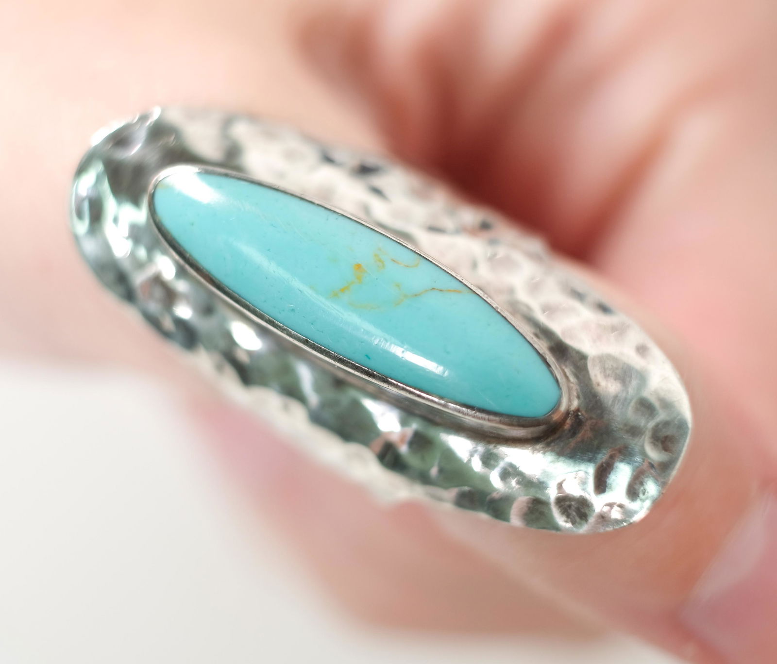 Hammered Sterling Silver Turquoise Ring, Size 8.5 (1 of 7)