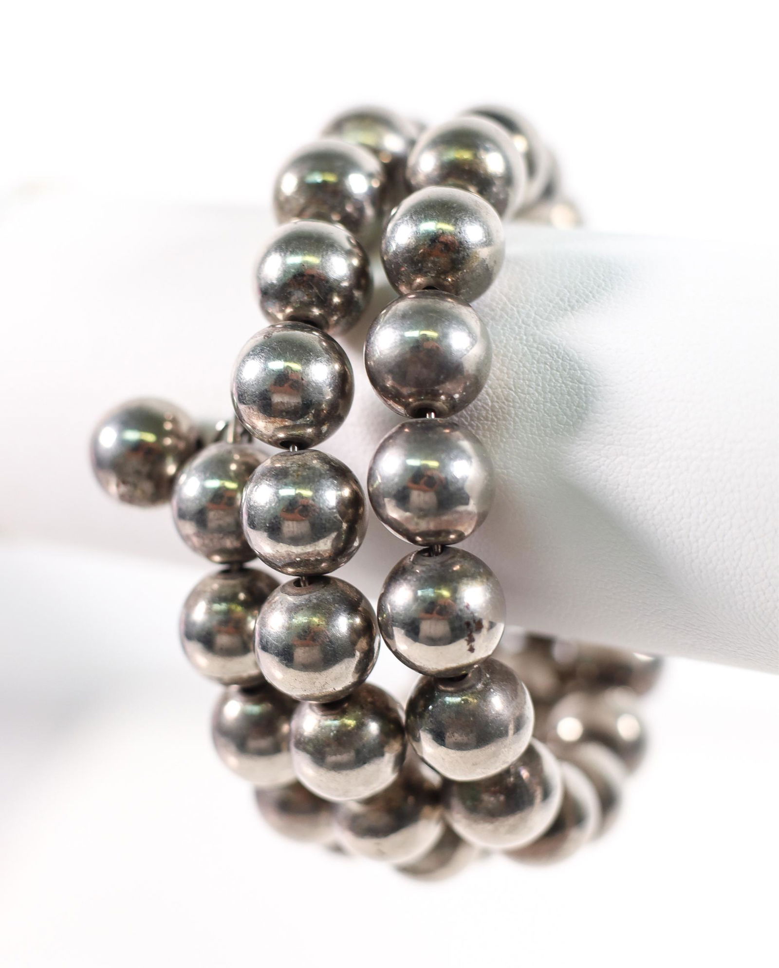 SILVER BEADED STRETCH BRACELET (1 of 3)