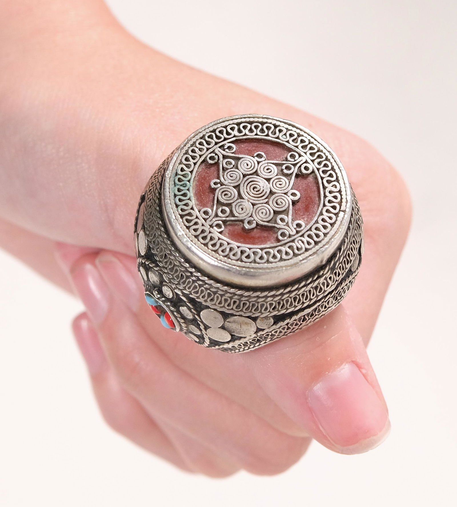 ISLAMIC OTTOMAN STYLE 900 SILVER & STONE RING (1 of 9)