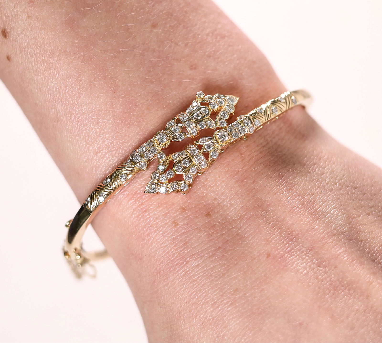 14K YG 1.13CTW DIAMOND CUFF BRACELET (1 of 6)
