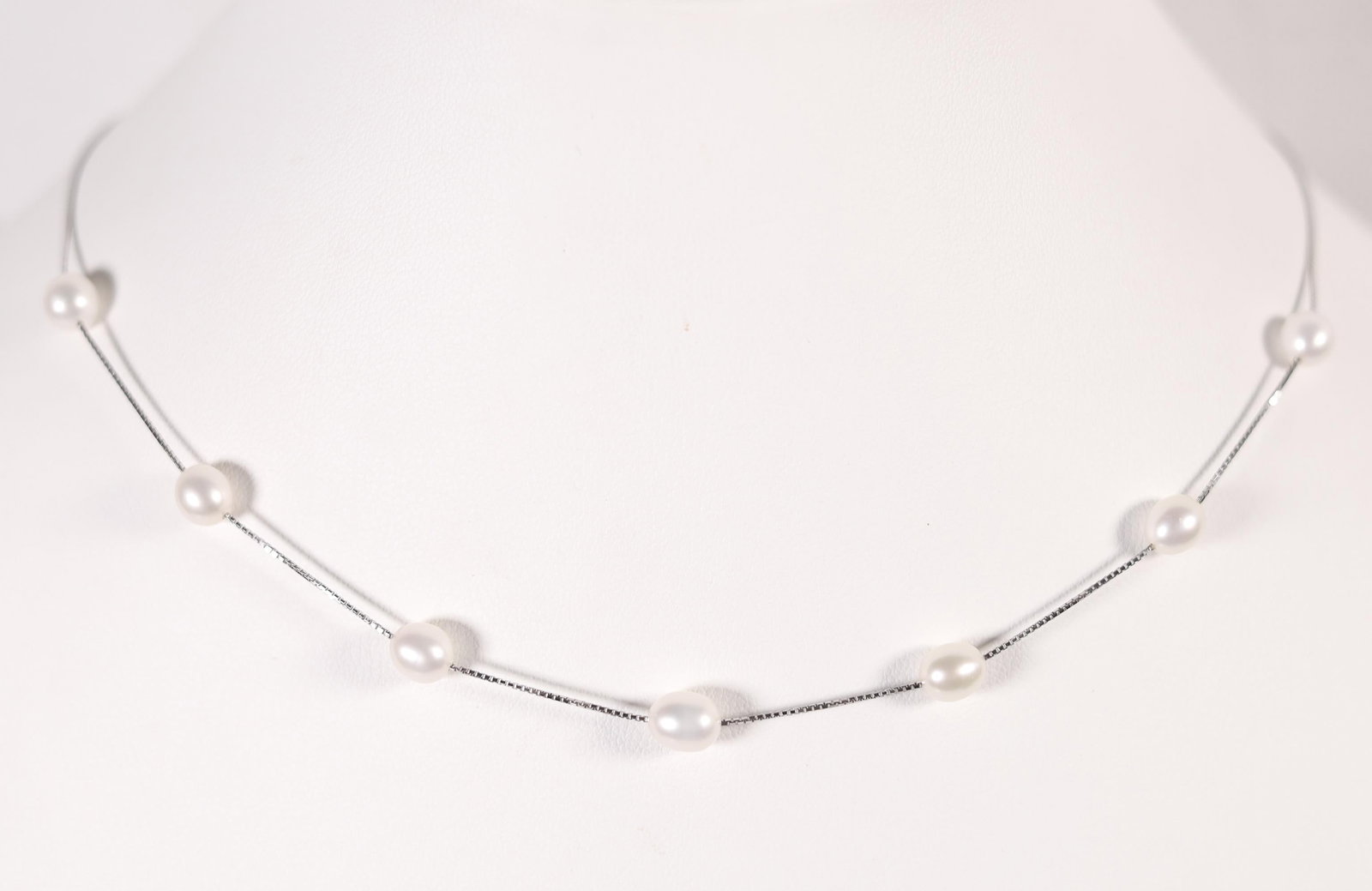 850 PLATINUM SEMI-ROUND 6.0MM PEARL NECKLACE (1 of 4)