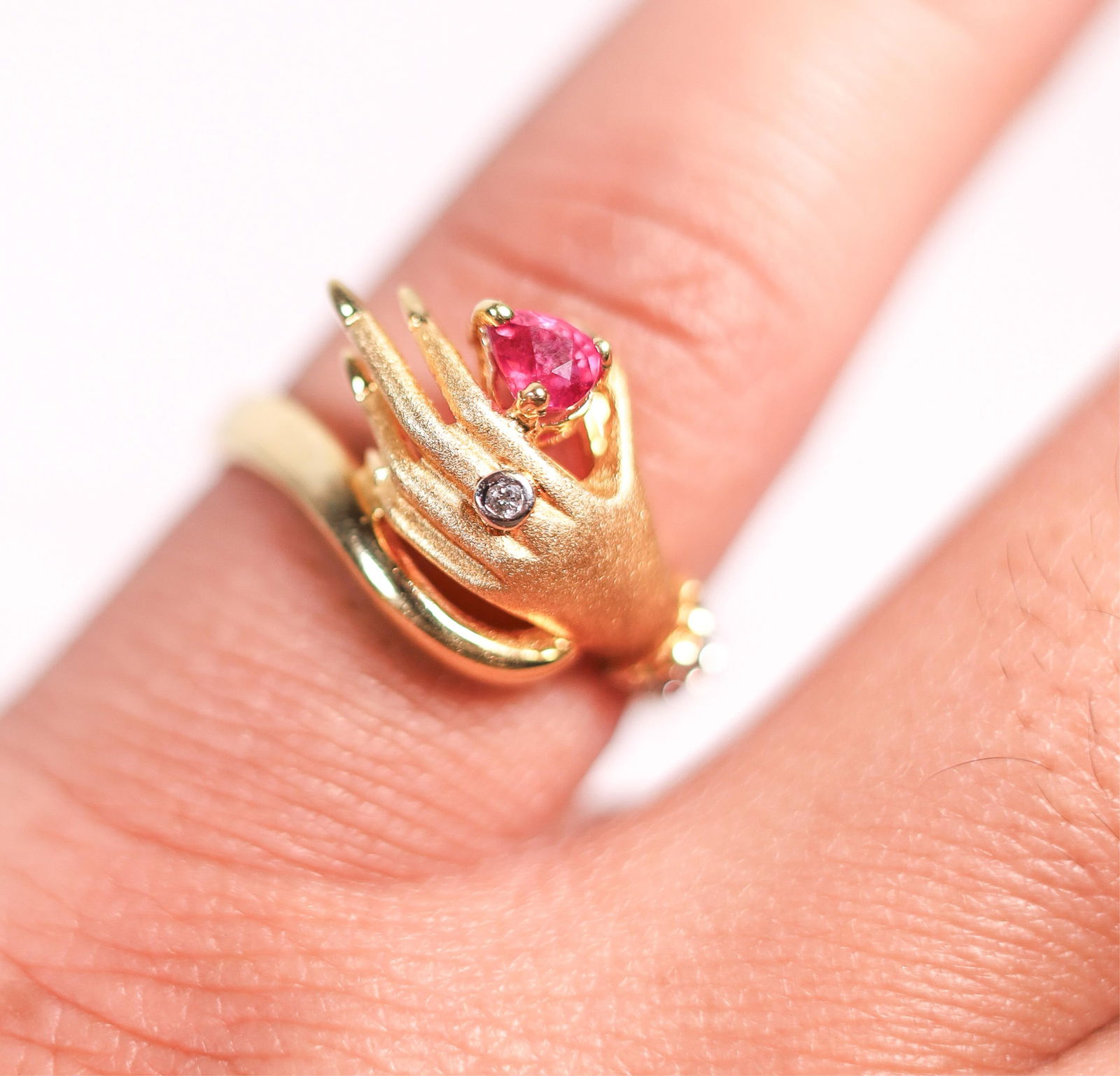 18KYG RUBY DIAMOND HAND RING, SIZE 6.5 (1 of 5)