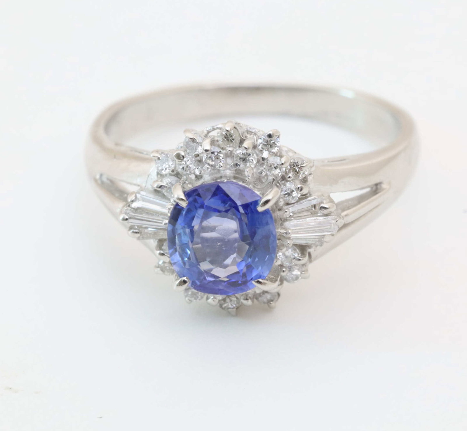 PLAT 1.22CTTW SAPPHIRE & DIA. HALO RING, 5.5 (1 of 5)