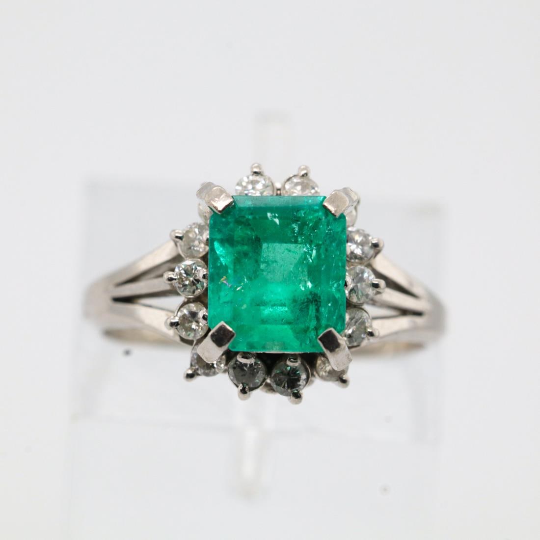 900PT 1.503CTTW EMERALD & DIAMOND RING, 4.25 (1 of 5)