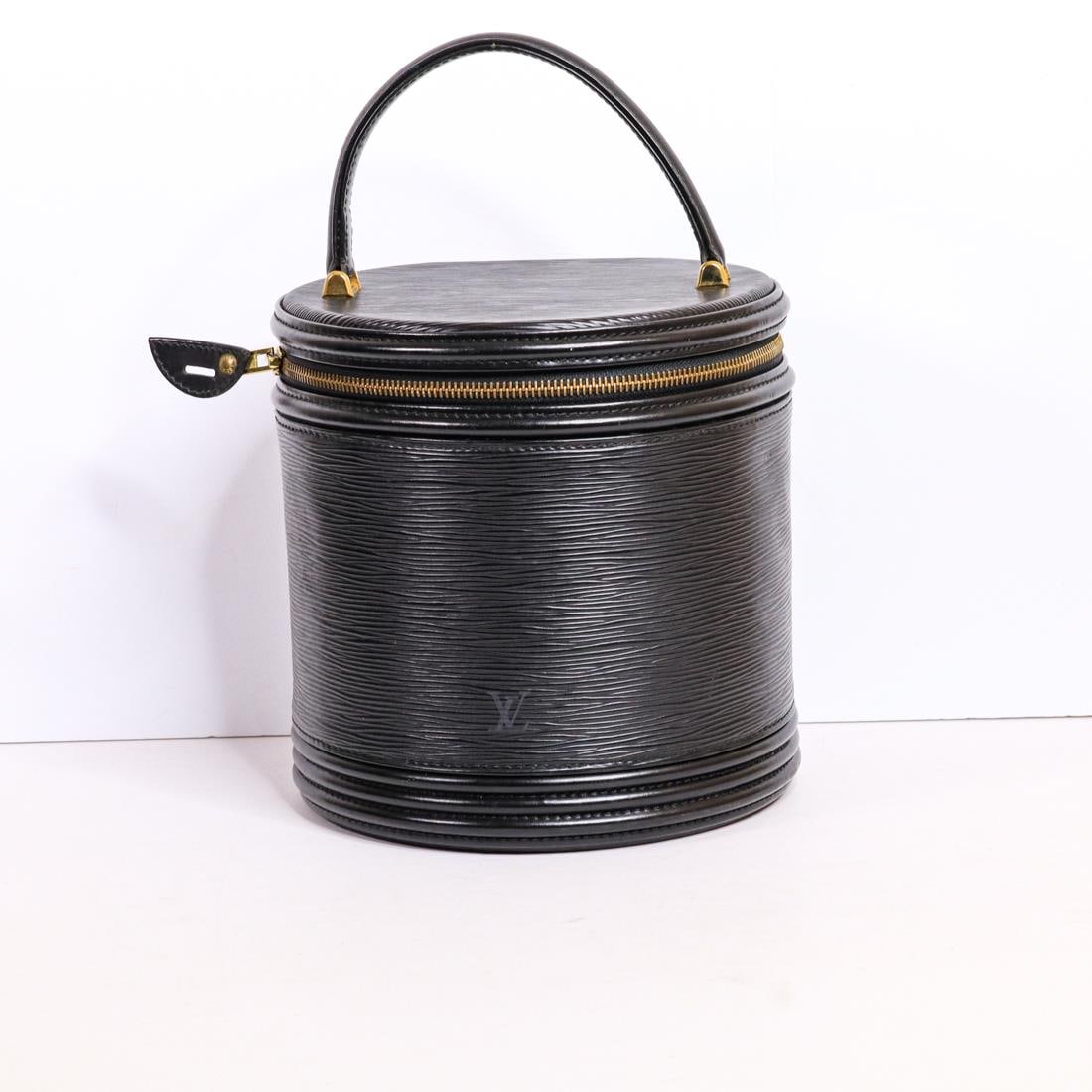 LOUIS VUITTON EPI CANNES VANITY BAG (1 of 7)