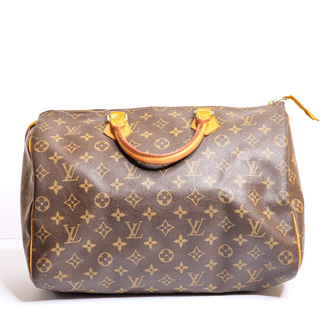 LOUIS VUITTON MONOGRAM SPEEDY 30 HANDBAG (1 of 8)