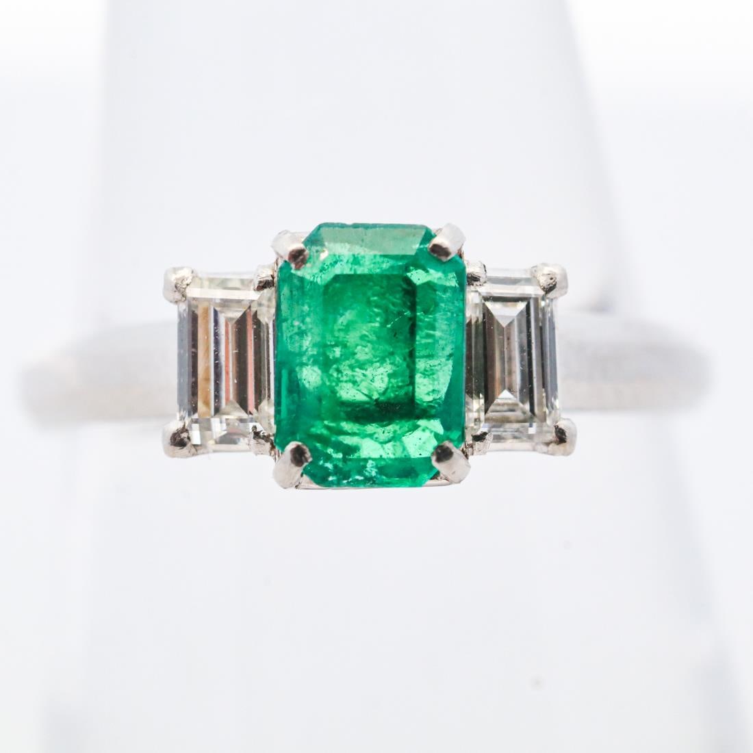 PLAT 1.15CTTW EMERALD & DIAMOND FILIGREE RING, 6.5 (1 of 4)