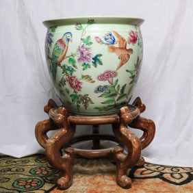 CHINESE PORCELAIN FISH BOWL W/STAND
