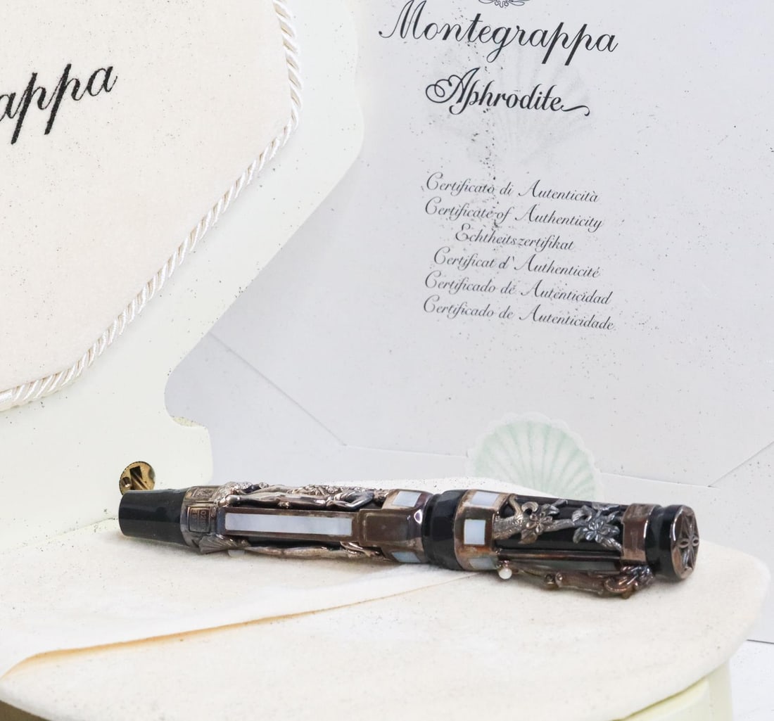 MONTEGRAPPA APHRODITE FOUNTAIN PEN W/BOX&CERT (1 of 16)