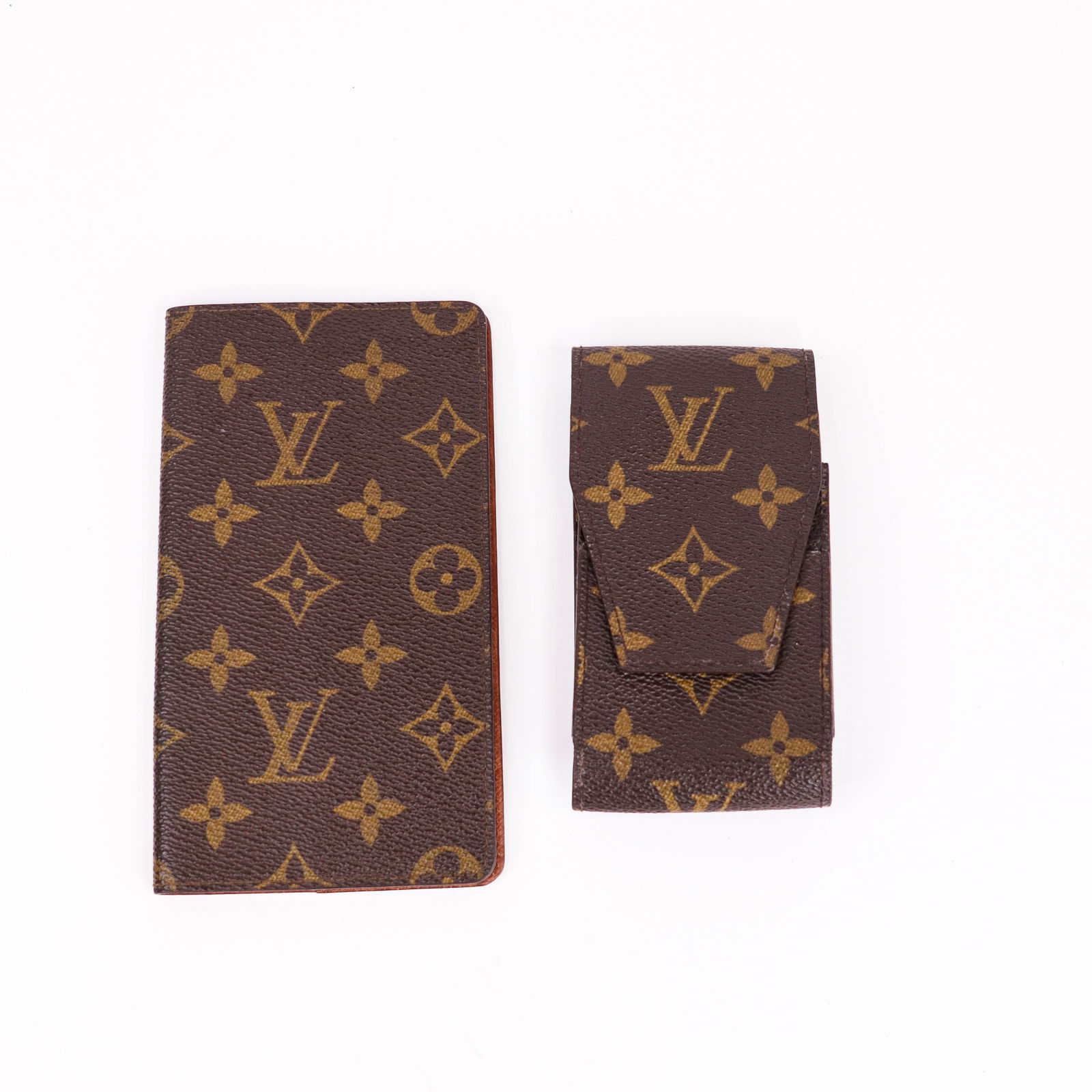 LOUIS VUITTON Monogram Vuitton 2 accessories (1 of 5)