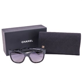Chanel Black Acetate & Crystal Polarized Sunglasses with Box, Case, etc. – Oversized Chanel
