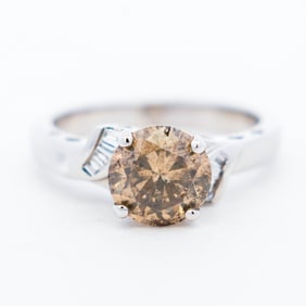 18KWG 1.94ctw Diamond 1.82ct Center Natural Fancy Brown Diamond sz 6.5