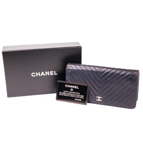 Chanel V-Stitch Long Wallet – Black Lambskin, 11 Series