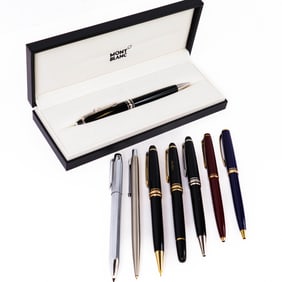 Group of 8 Mont Blanc Pens