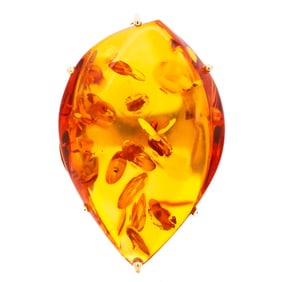 18KYG 23.26ct Baltic Amber & Diamond Ring, size 8, 12.9 grams, by chromia collection, with $$7,956
