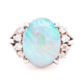 Fantastic 5.31ct Opal & Diamond Ring in Platinum - Size 5