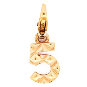 Chanel No. 5 Pendant in 18K Yellow Gold