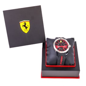 Ferrari 45mm Stainless Steel Black and Red Dial Quartz w/Box