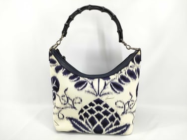 Gucci Bamboo Handle Shoulder Bag – Ivory and Navy Floral Fabric So cool