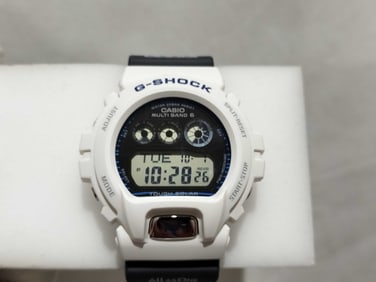 Chadly "Love The Sea And The Earth" Japan Limited Casio G-Shock 46mm