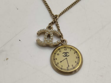 Chanel 2007 Spring Collection Pearl Gold Clock Motif Necklace