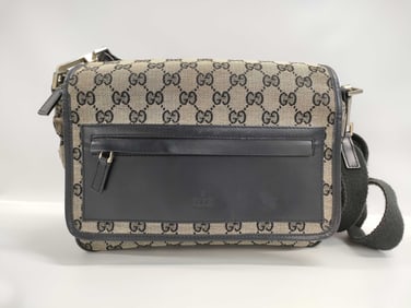 Gucci GG Supreme Canvas Brown Leather Trim Tote Bag Purse