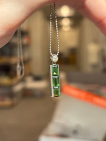 Platinum 1.80ct Tourmaline & Diamond Pendant Necklace 16"