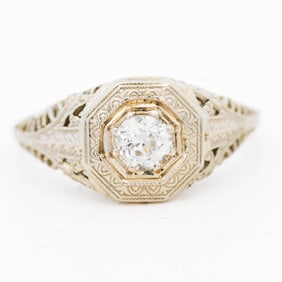 Beautiful 18K White Gold Art Deco Ring .20ct Center, Size 4.25