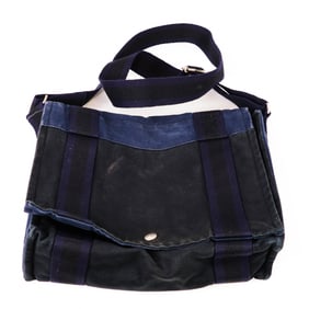 Hermes Crossbody Messenger Bag MM in Navy Canvas Fourre-Tout