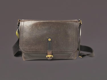 Louis Vuitton Utah Omaha Shoulder Bag