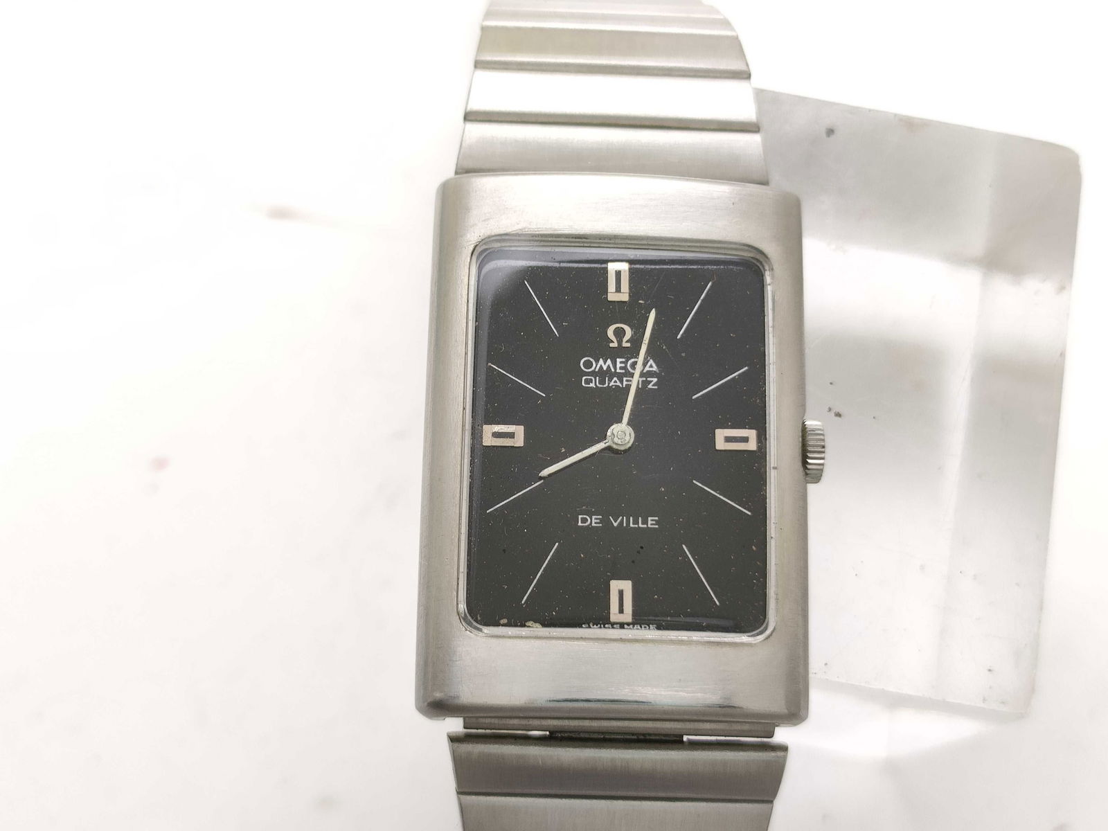 OMEGA De Ville Quartz Stainless Steel Black Dial Rectangular Watch – Unisex 26mm (1 of 8)