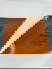 Arturo Fuente Masterpiece Hemingway Gran Reserva Box of 10 Cigars