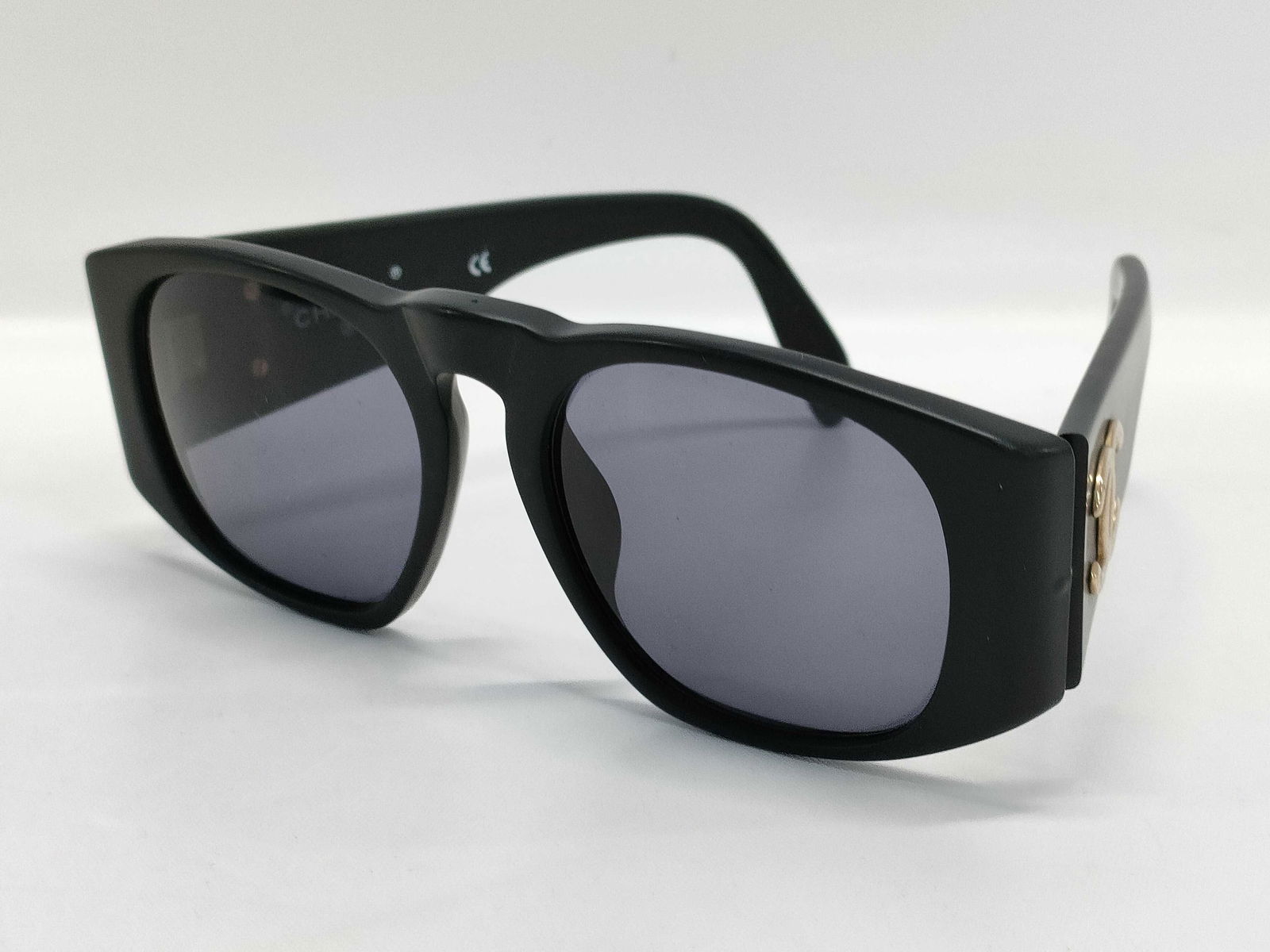 Chanel 01451 90405 Black Sunglasses (1 of 10)