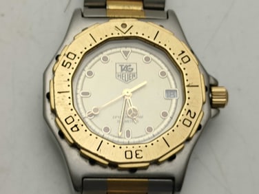 TAG Heuer 935.413 Two-Tone Stainless Steel Quartz Watch 32mm